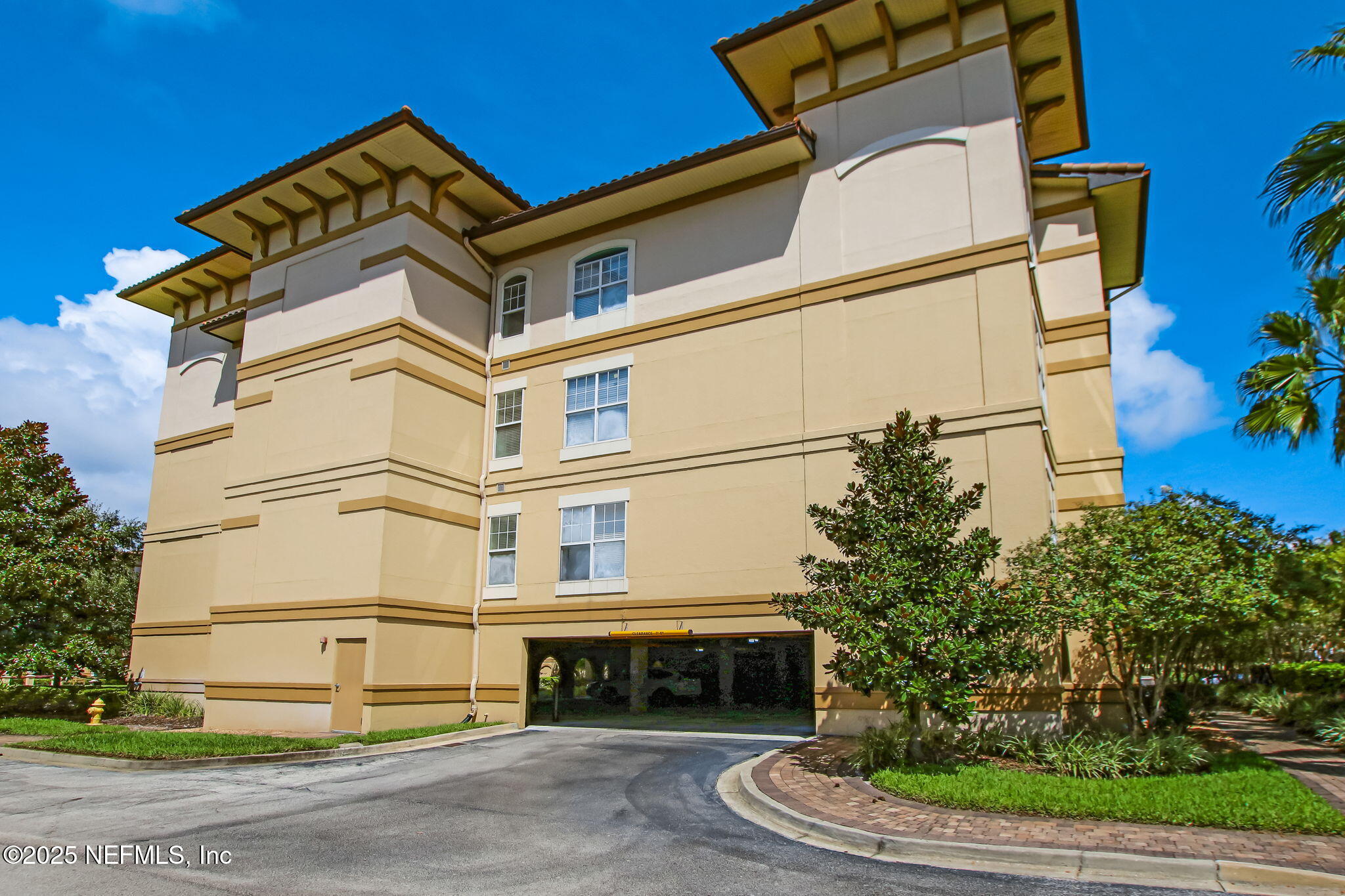 4300 SOUTH BEACH Parkway, 3111