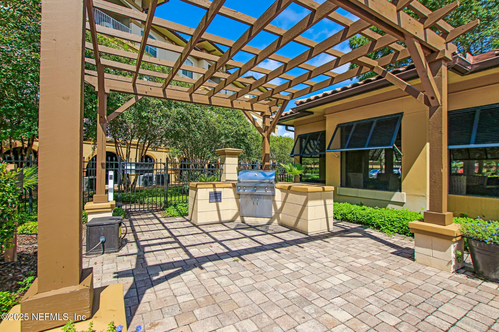 4300 SOUTH BEACH Parkway, 3111