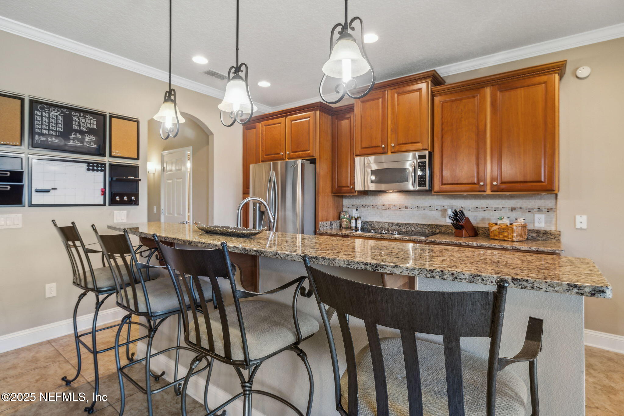 13565 ISLA VISTA Drive