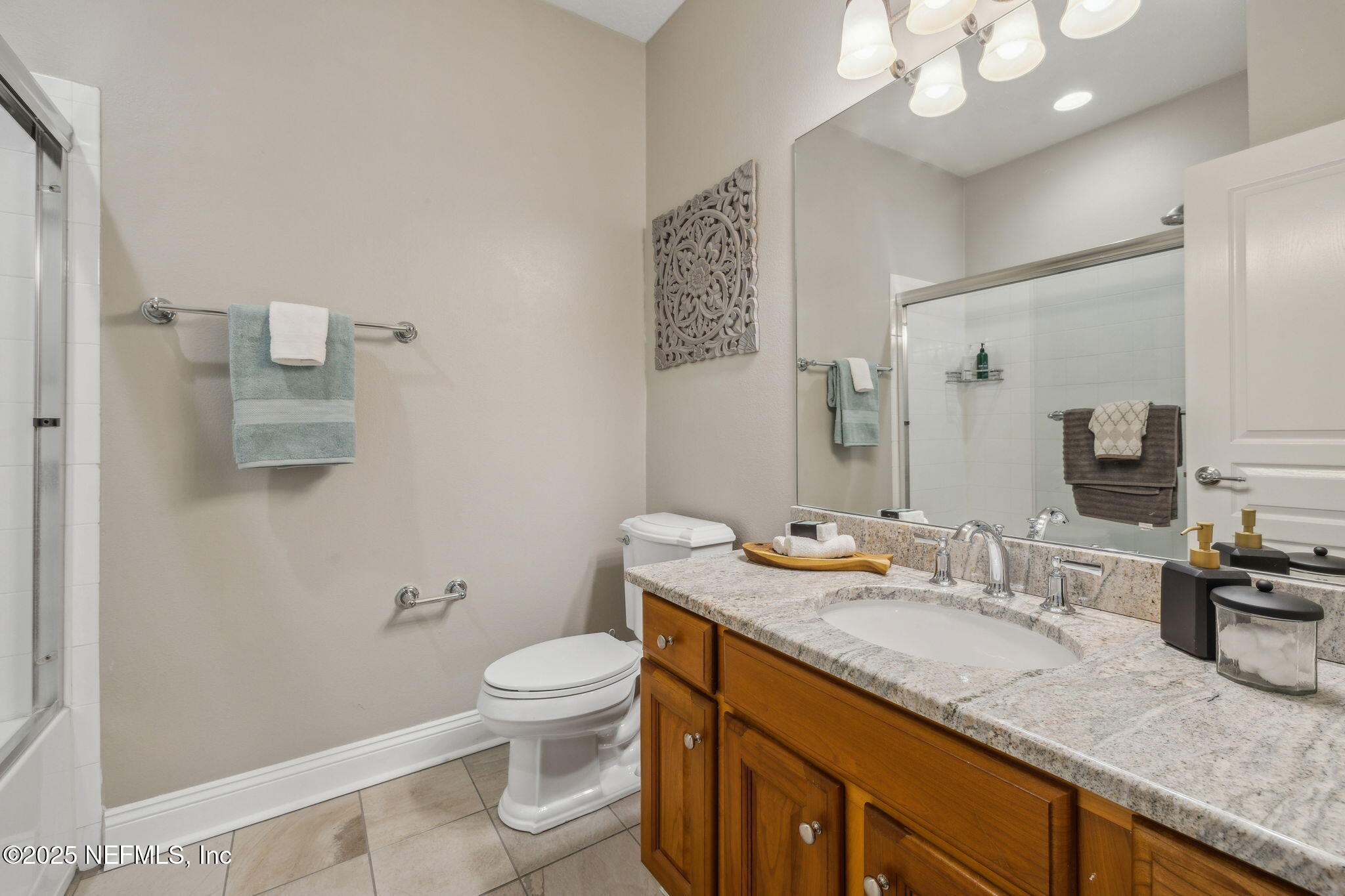 13565 ISLA VISTA Drive