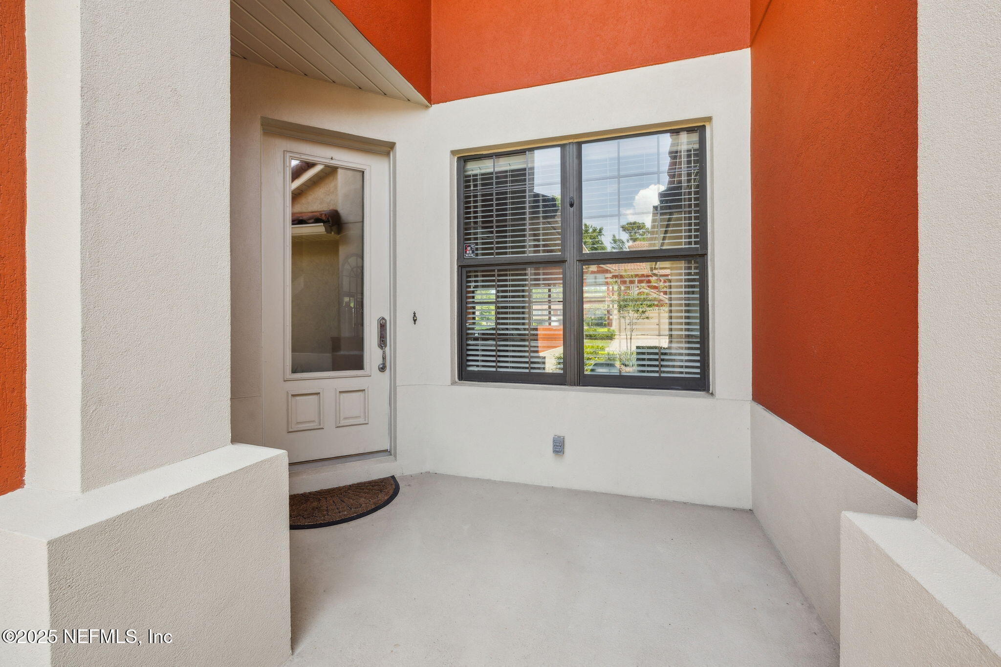 13565 ISLA VISTA Drive