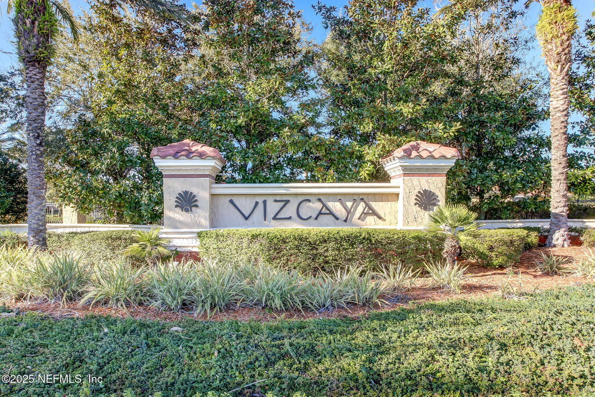 13565 ISLA VISTA Drive