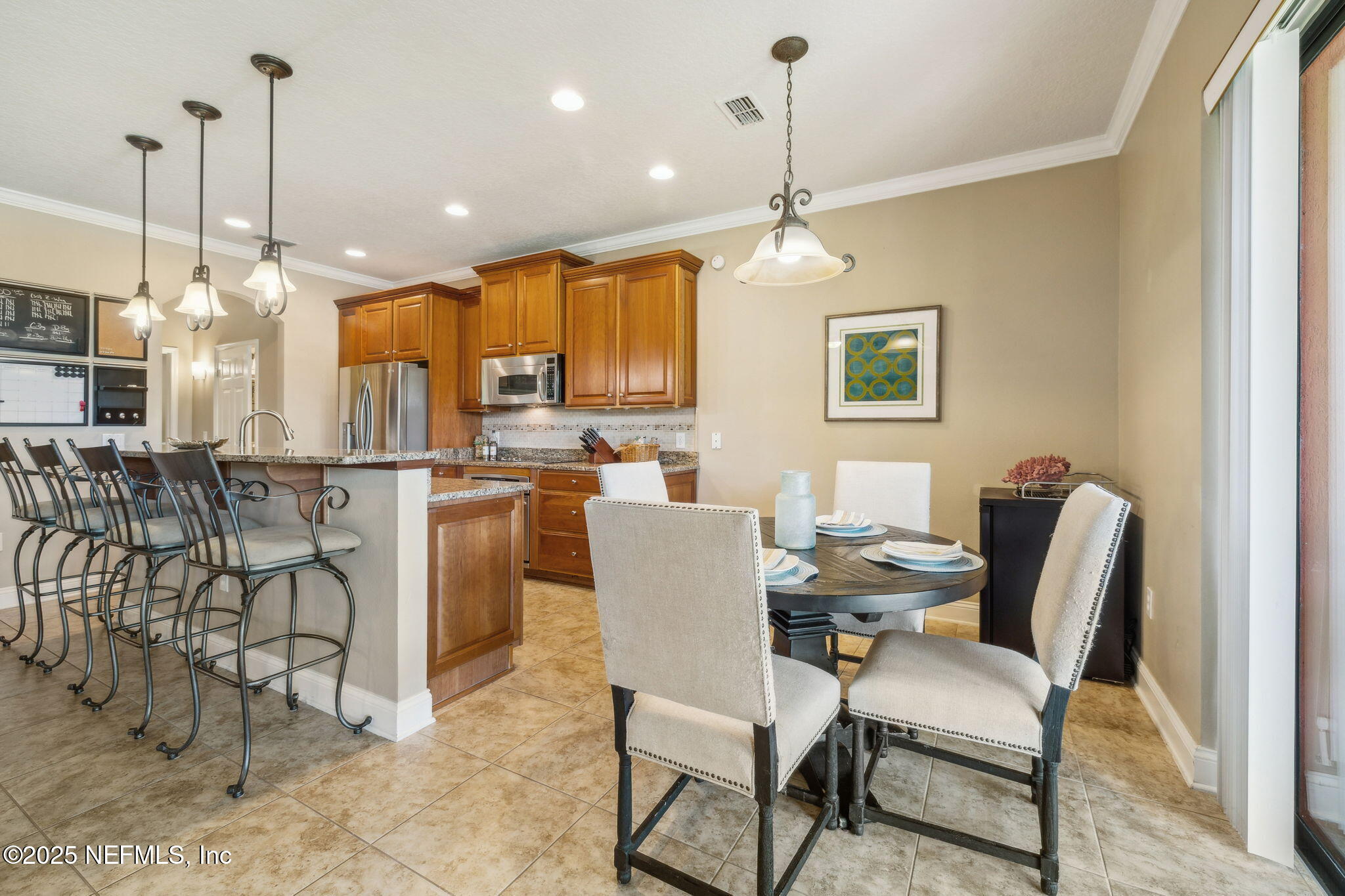 13565 ISLA VISTA Drive