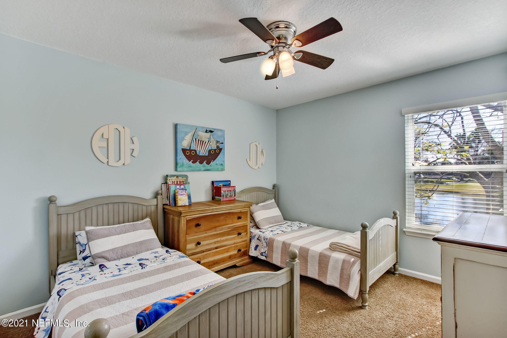 3433 HERON Drive N