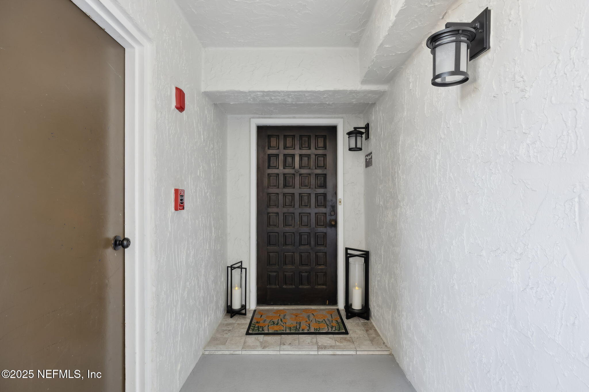 275 1ST Street S, 201, Jacksonville Beach Unit: 201