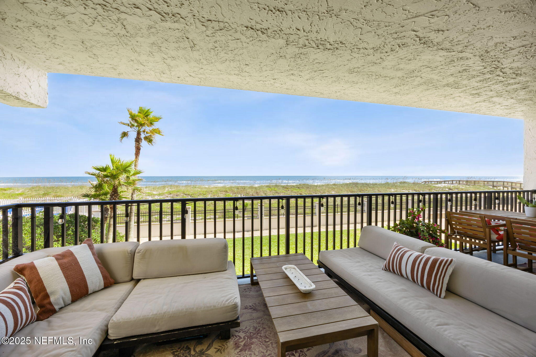 275 1ST Street S, 201, Jacksonville Beach Unit: 201