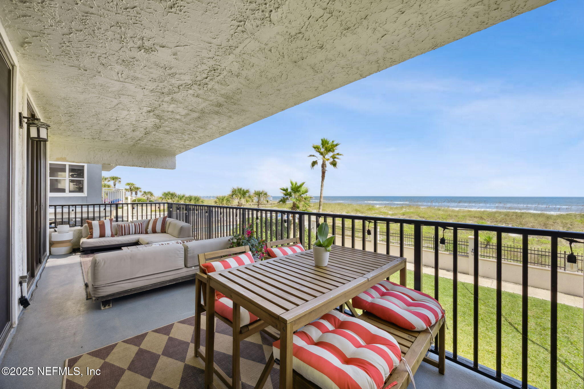 275 1ST Street S, 201, Jacksonville Beach Unit: 201