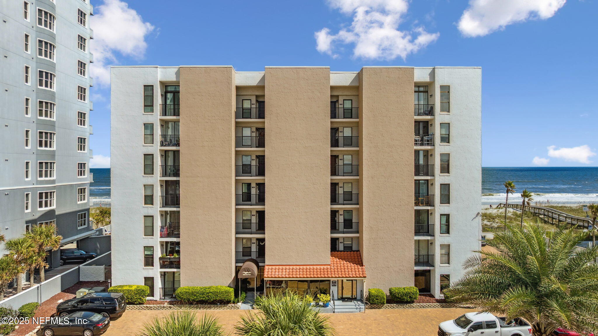 275 1ST Street S, 201, Jacksonville Beach Unit: 201