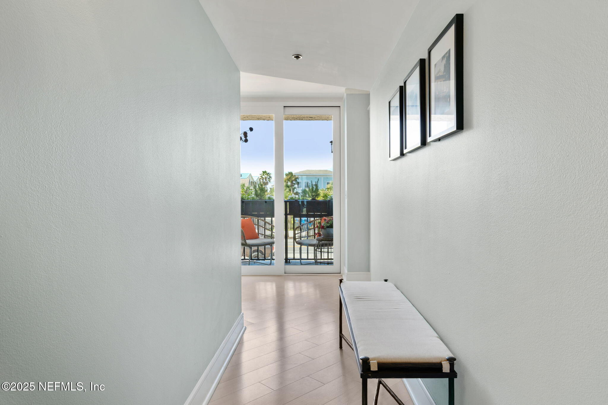 275 1ST Street S, 201, Jacksonville Beach Unit: 201