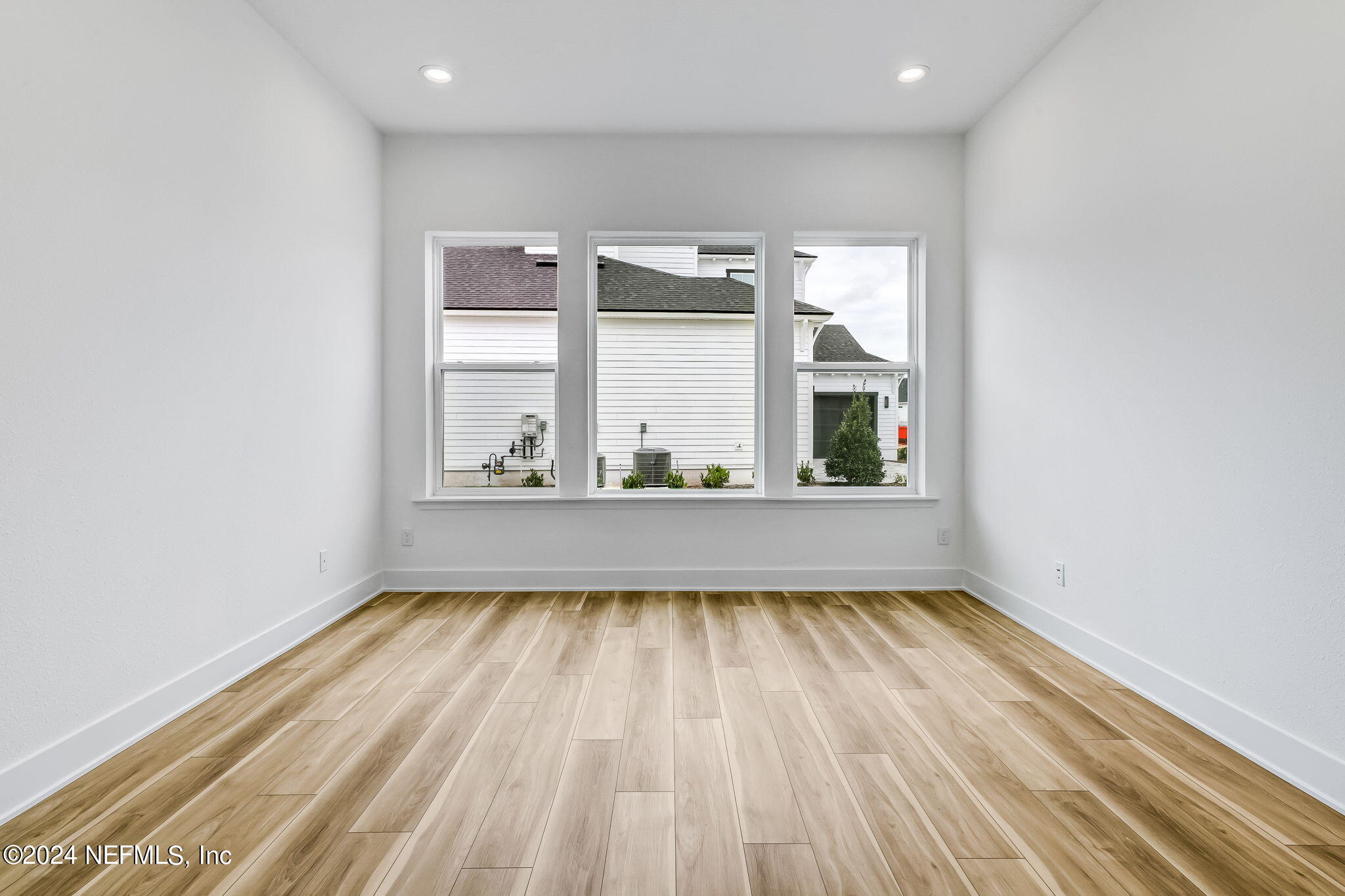 12113 BULL PINE Boulevard