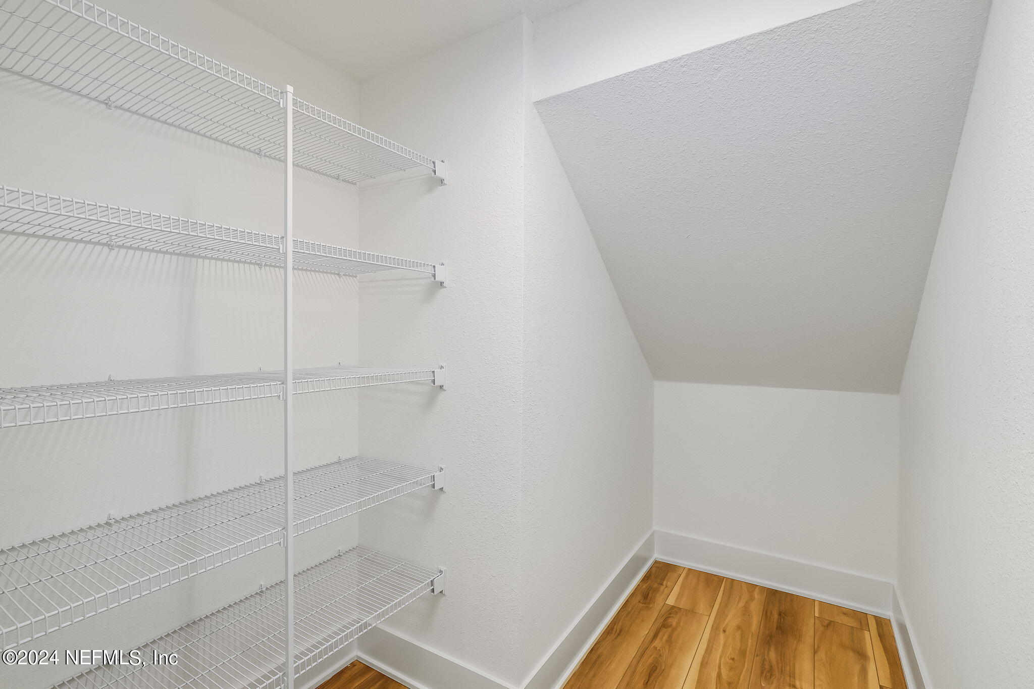 12113 BULL PINE Boulevard