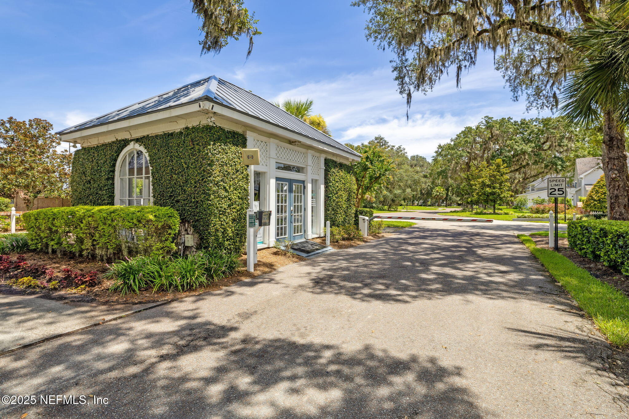 28886 GRANDVIEW Manor