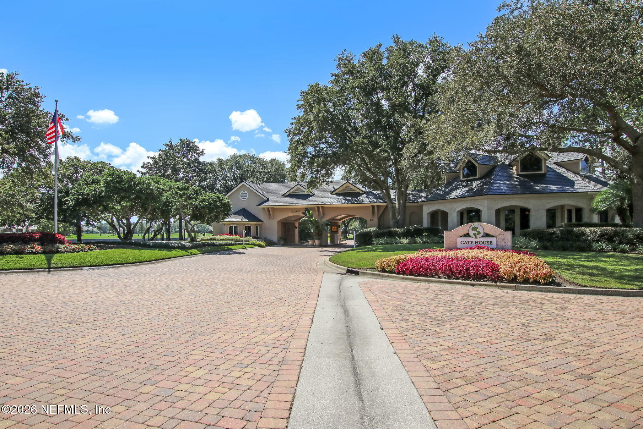 181 RETREAT Place