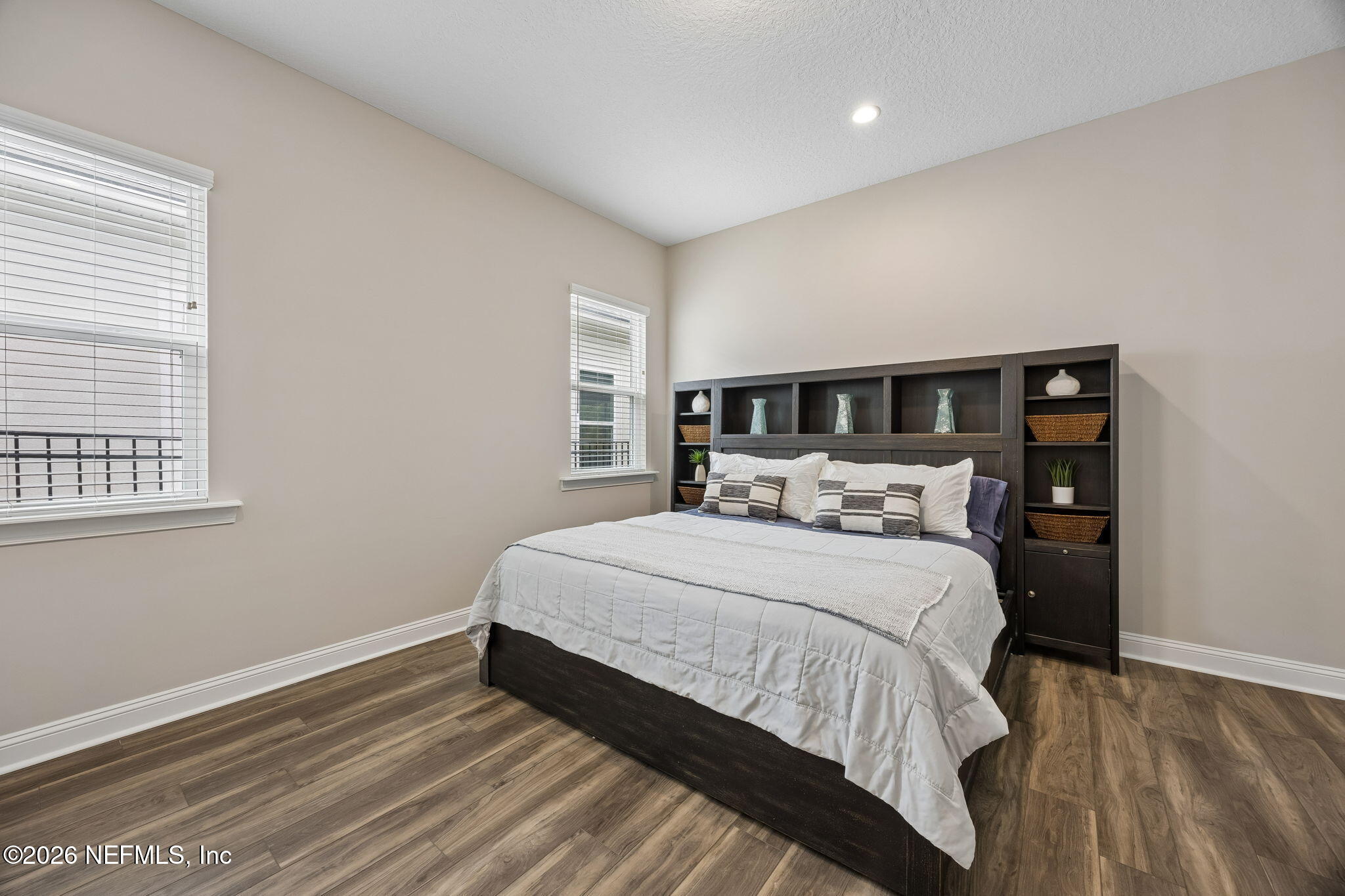 9837 FILAMENT Boulevard