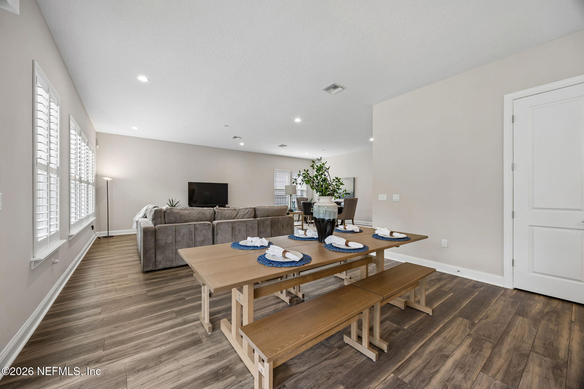 9837 FILAMENT Boulevard