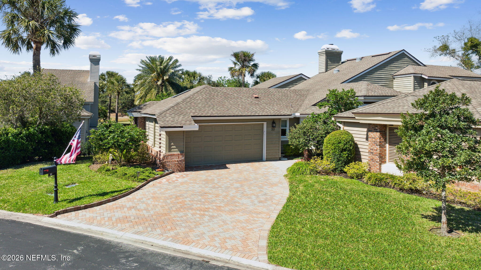 22 WALKERS RIDGE Drive