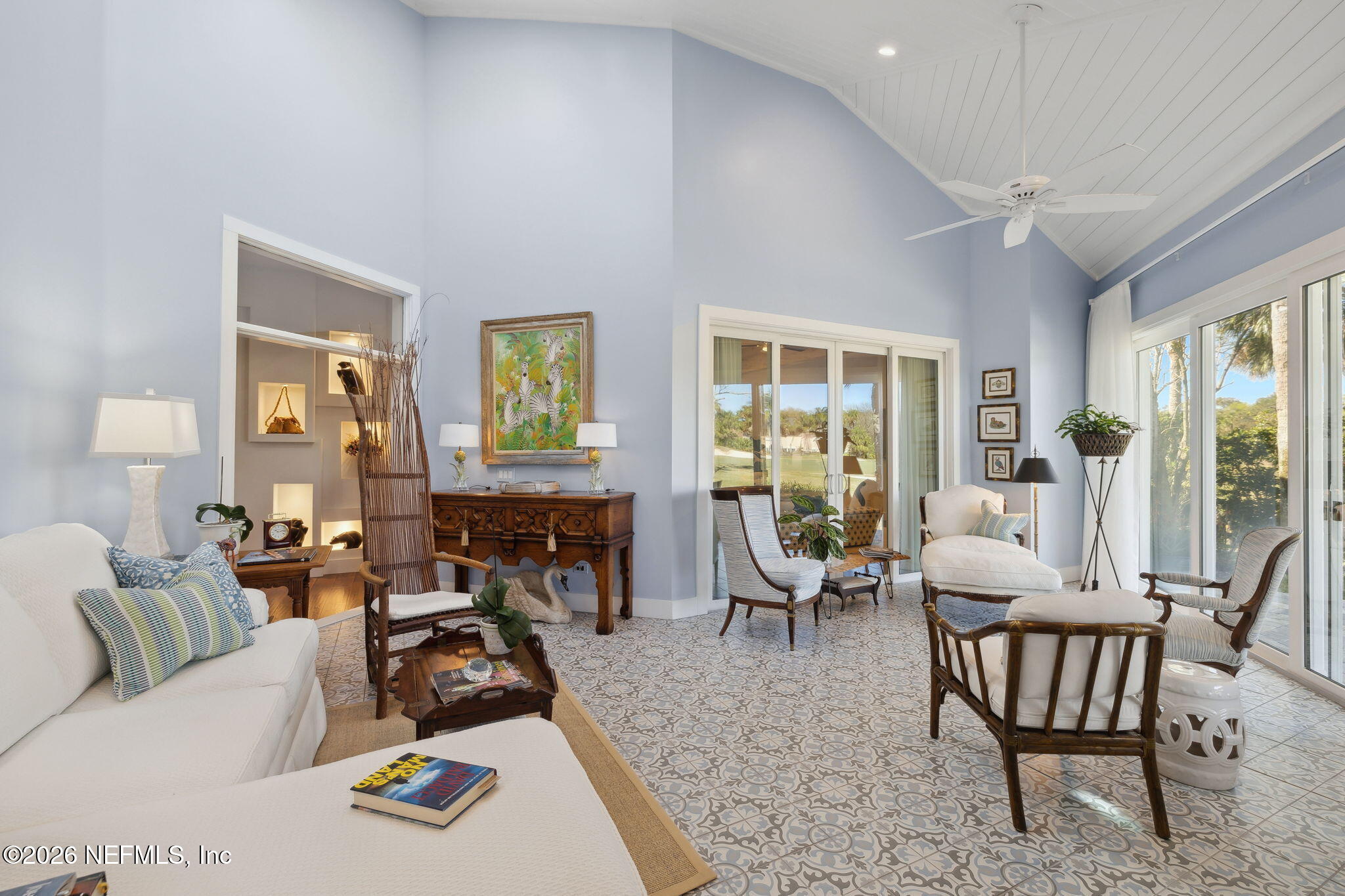 22 WALKERS RIDGE Drive