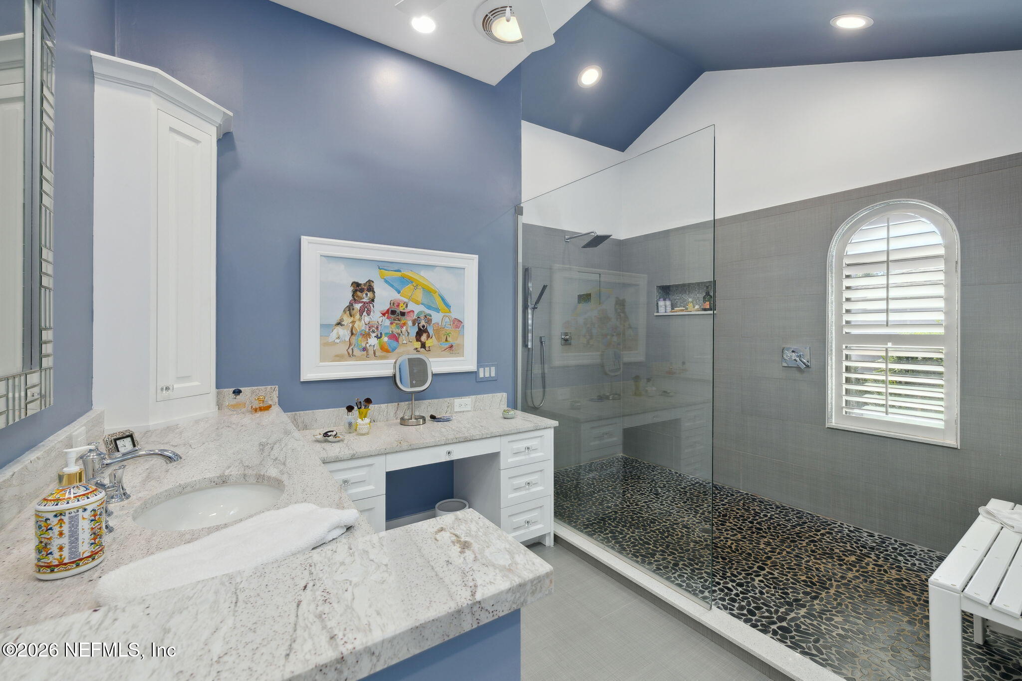 22 WALKERS RIDGE Drive
