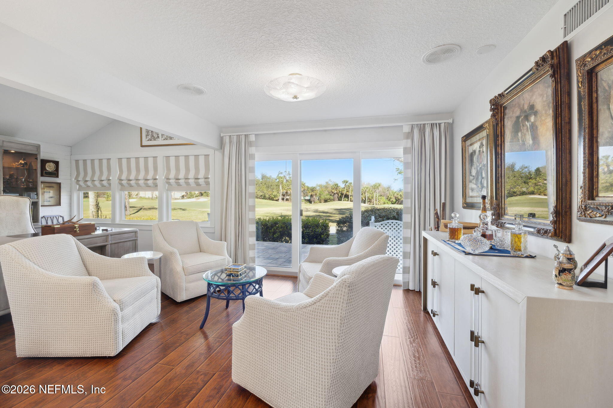 22 WALKERS RIDGE Drive