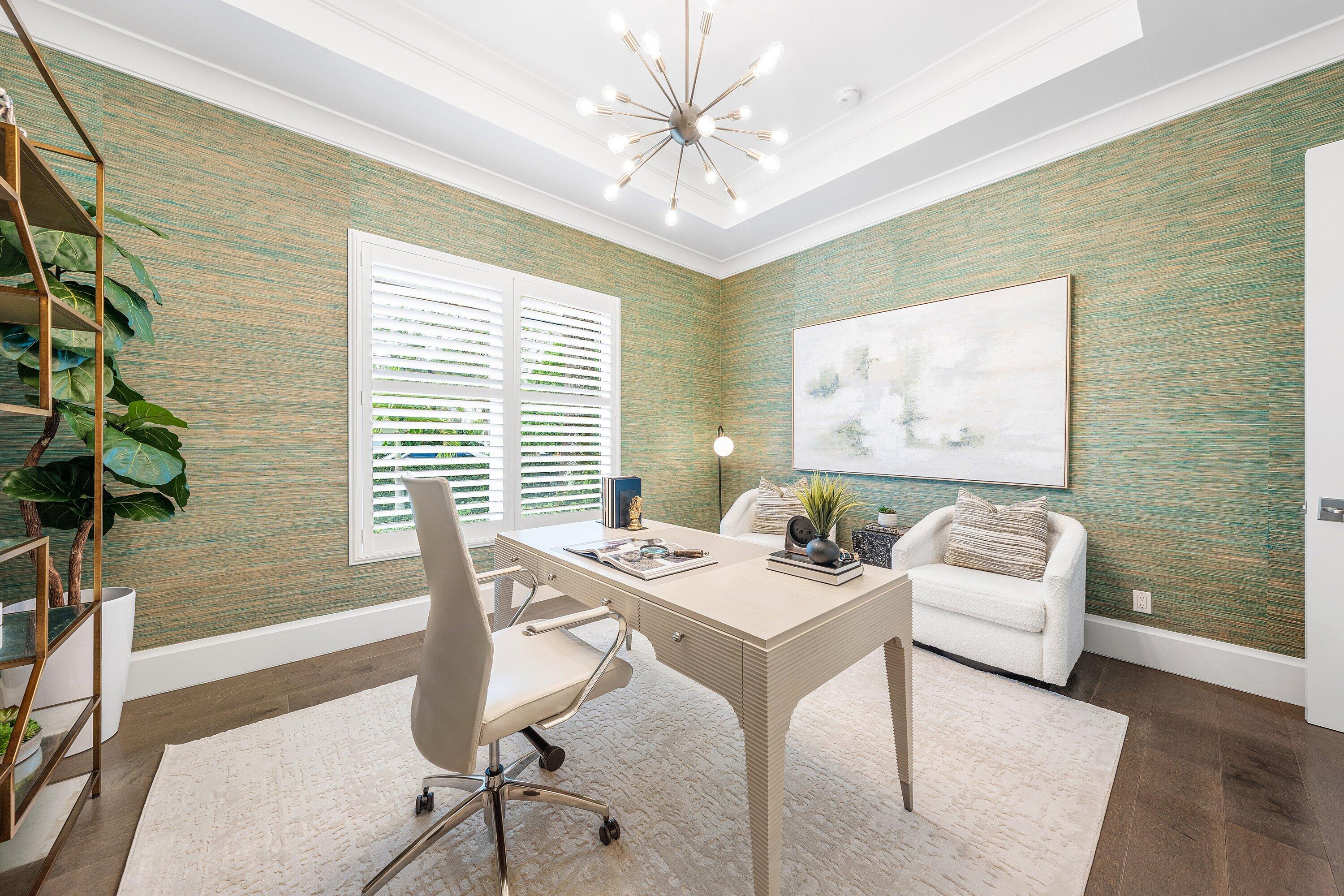 598 NW 9th Court