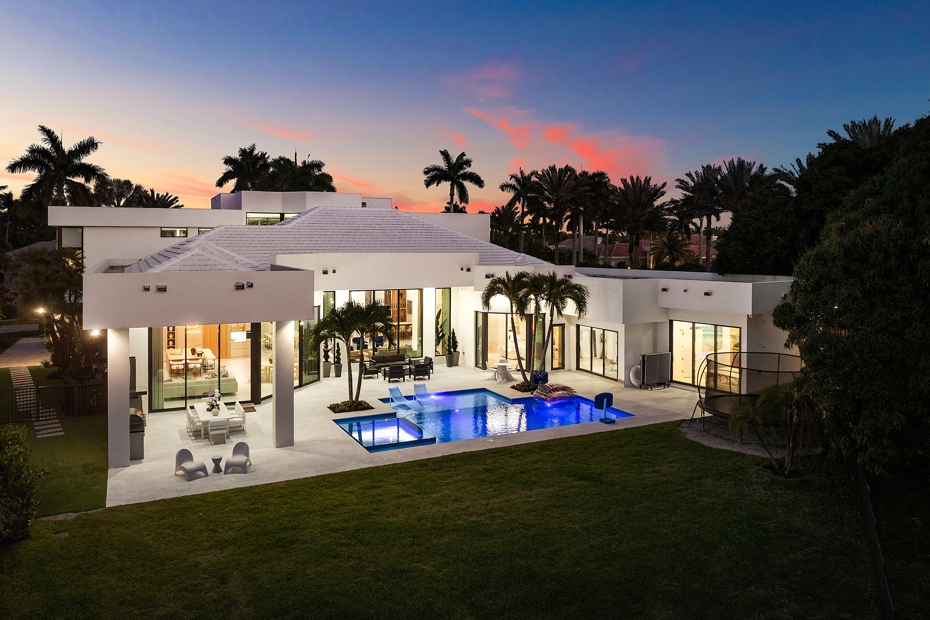 17699 Lake Estates Drive