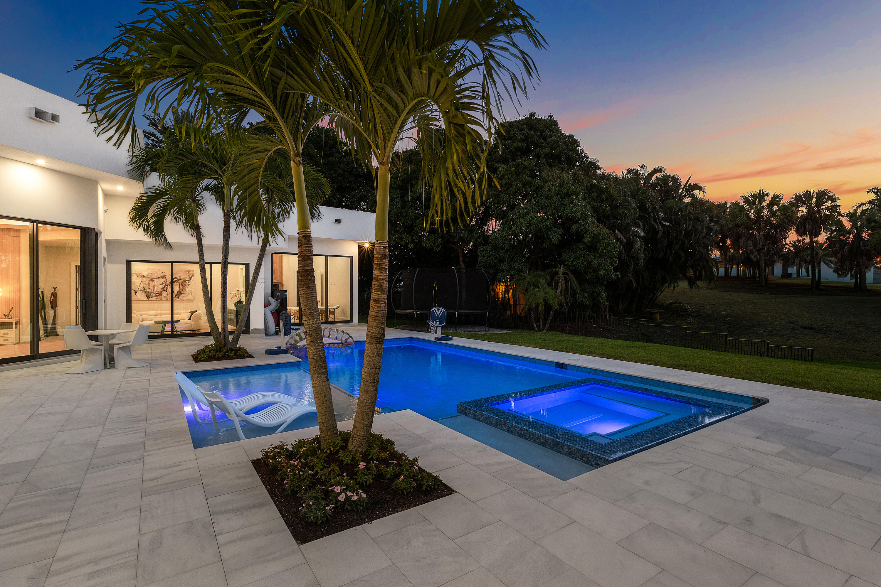 17699 Lake Estates Drive