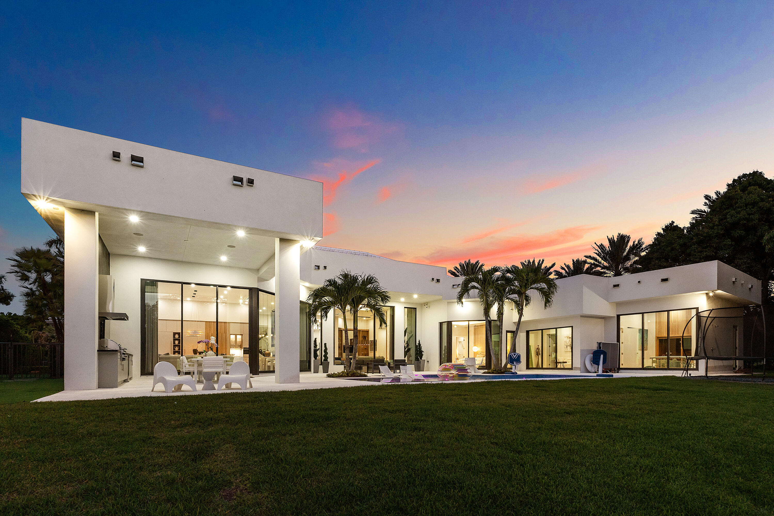 17699 Lake Estates Drive