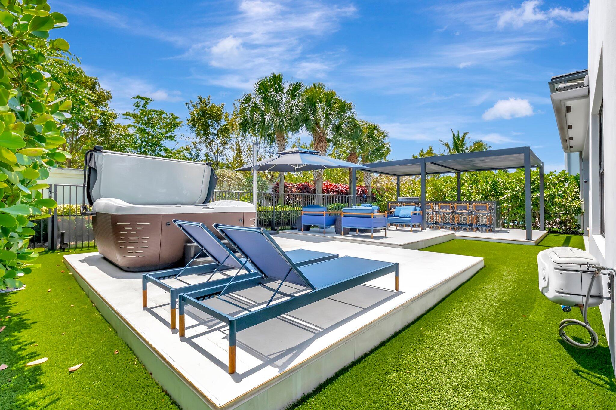 8608 Torrey Isles Terrace