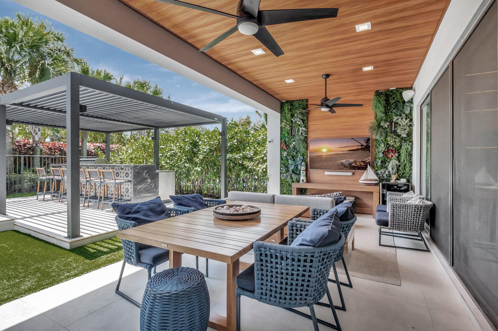 8608 Torrey Isles Terrace