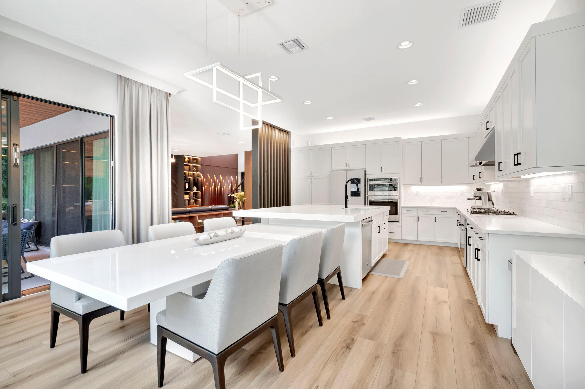 8608 Torrey Isles Terrace