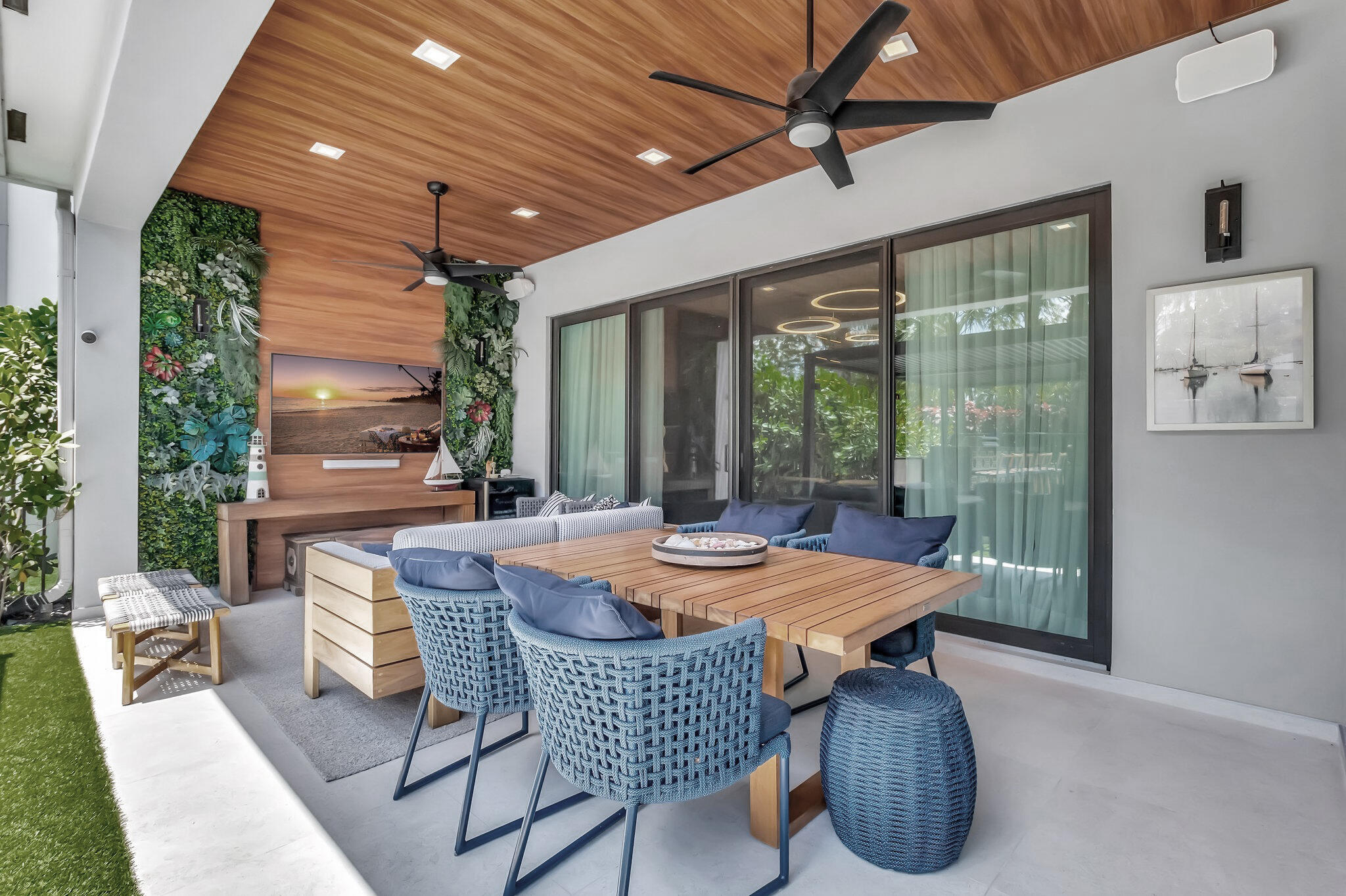 8608 Torrey Isles Terrace