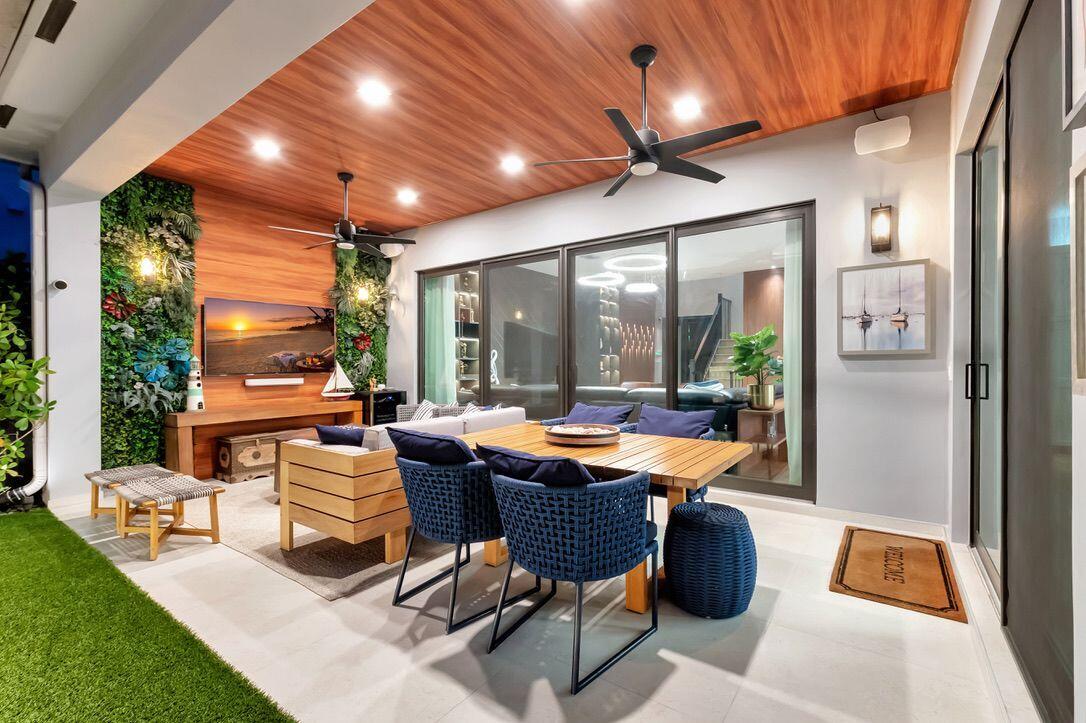 8608 Torrey Isles Terrace