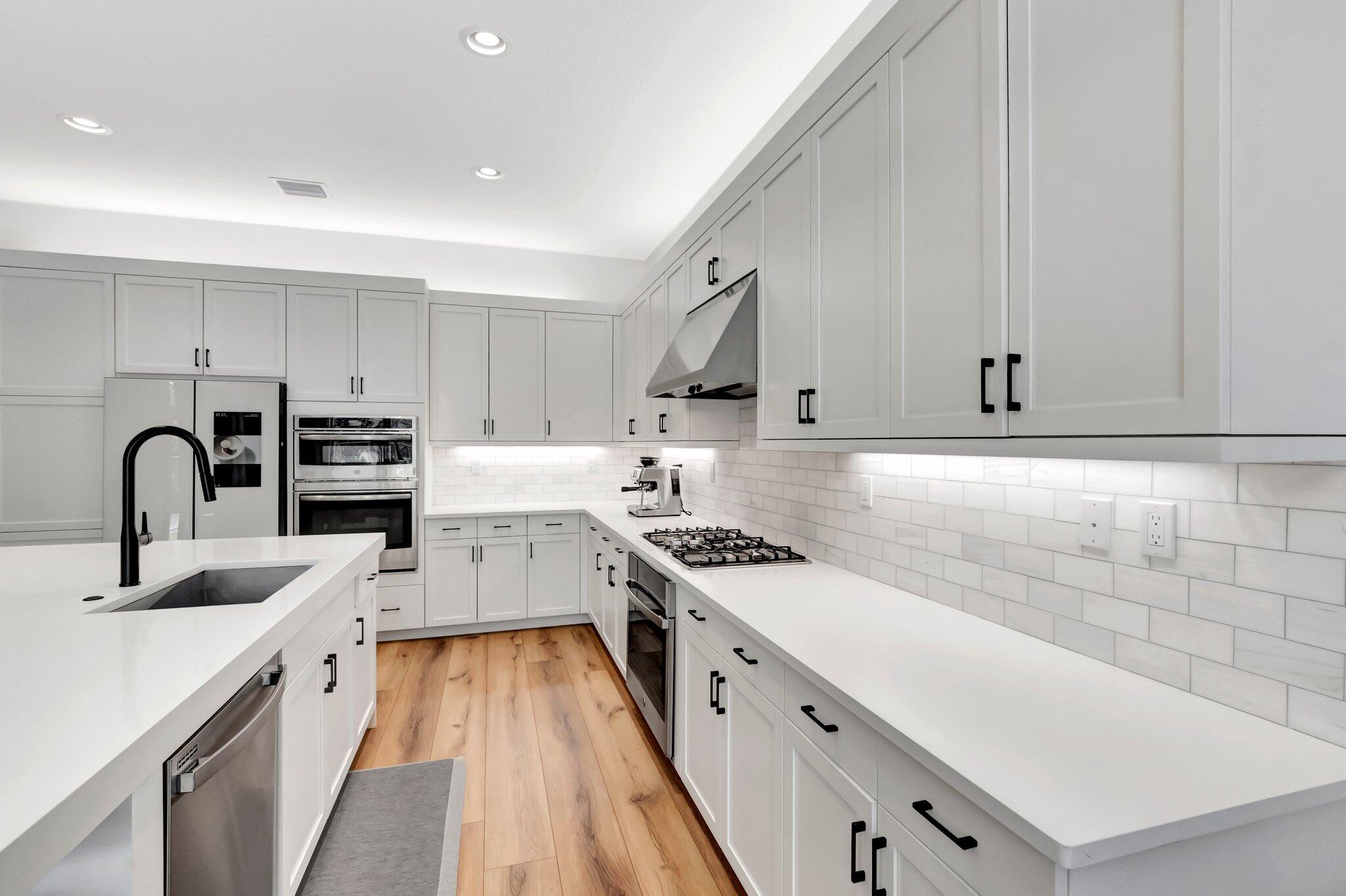 8608 Torrey Isles Terrace