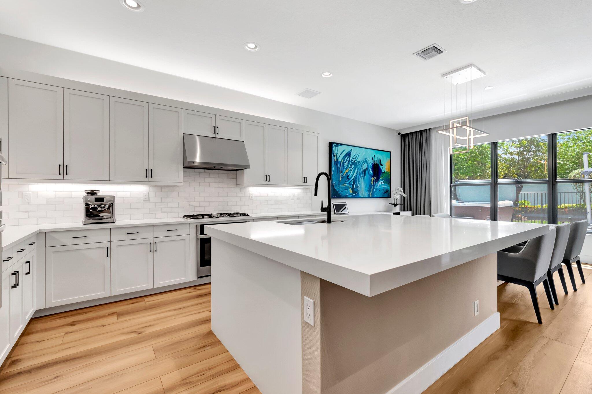 8608 Torrey Isles Terrace