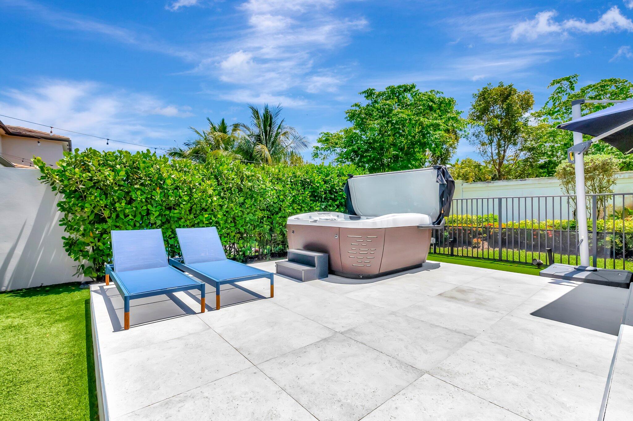 8608 Torrey Isles Terrace
