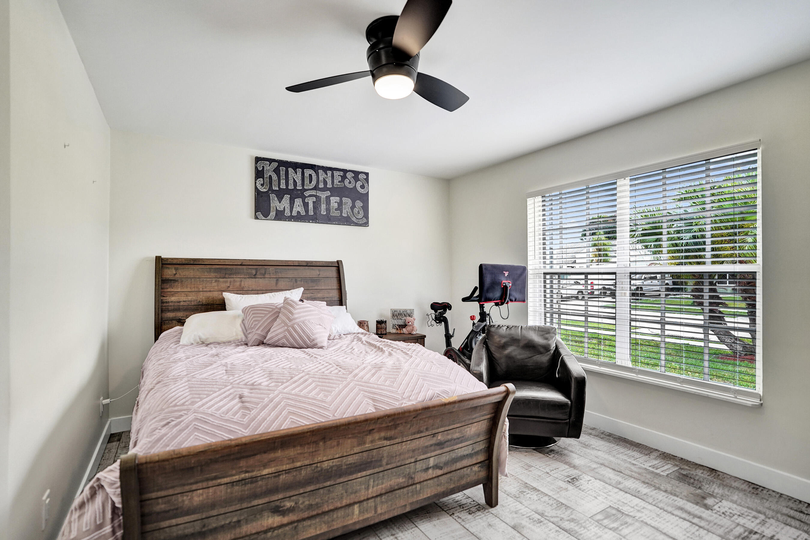 8467 Dynasty Drive