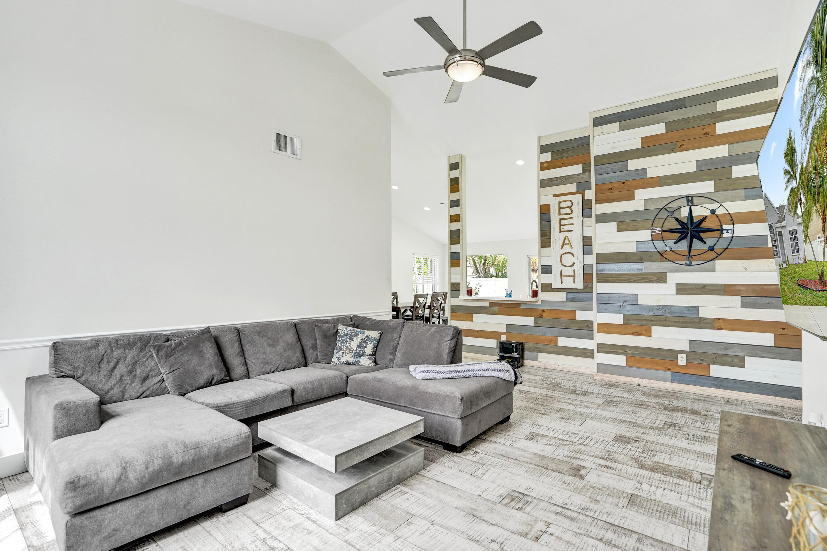 8467 Dynasty Drive
