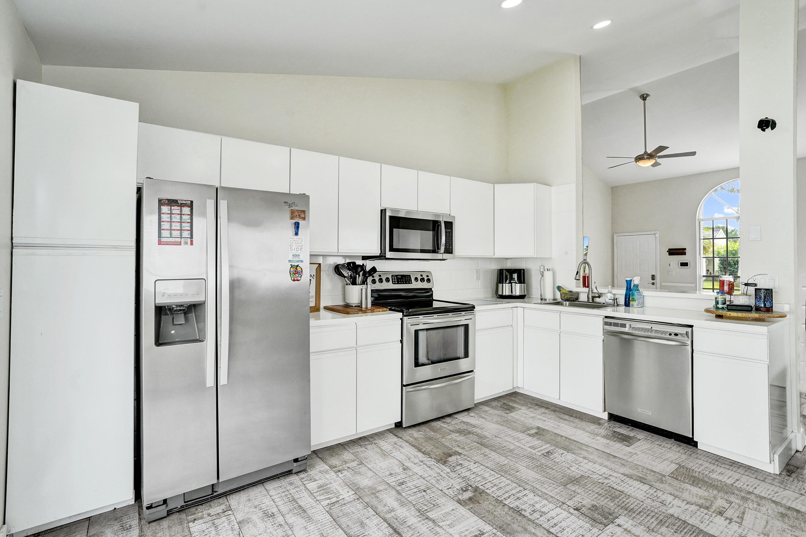 8467 Dynasty Drive