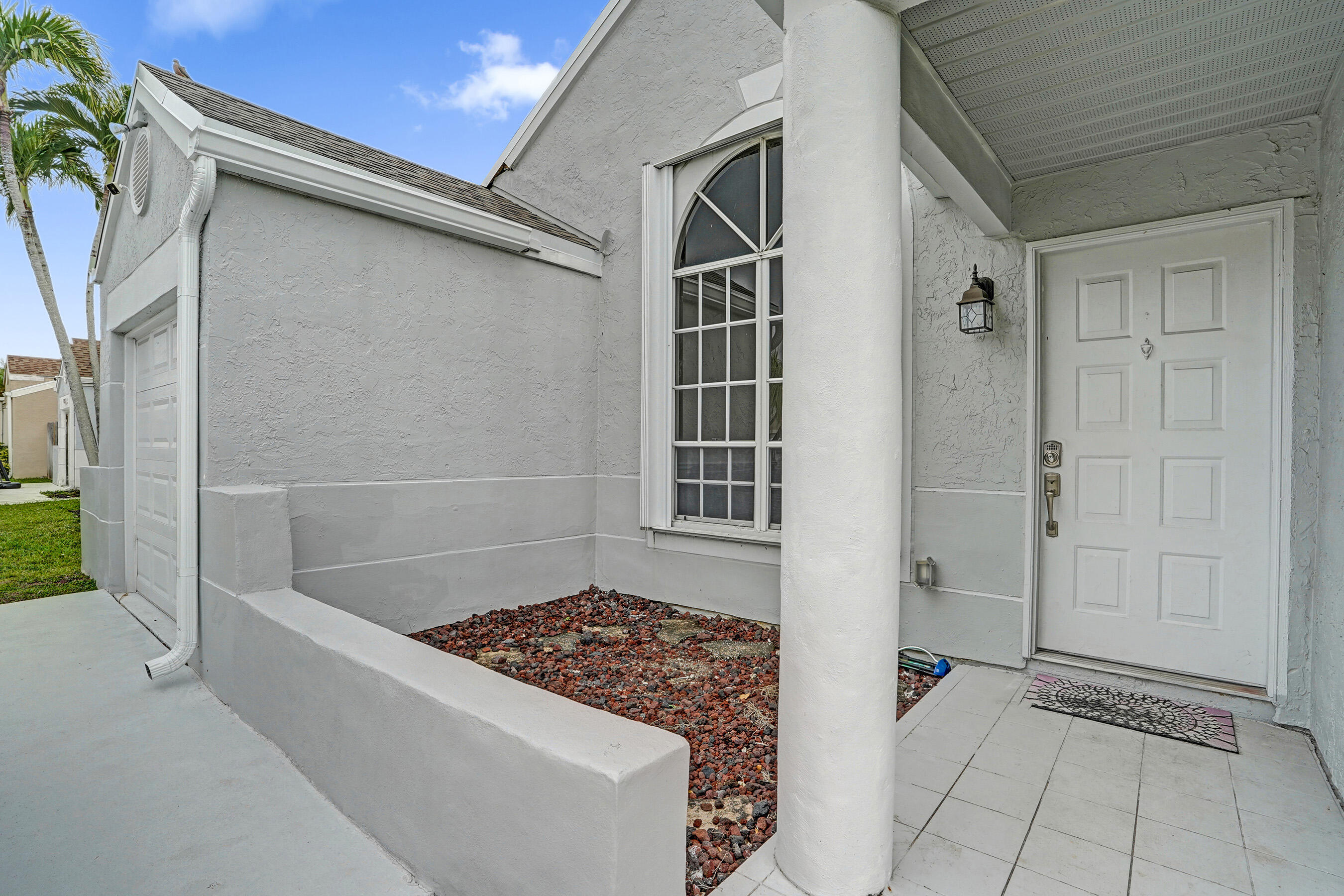 8467 Dynasty Drive