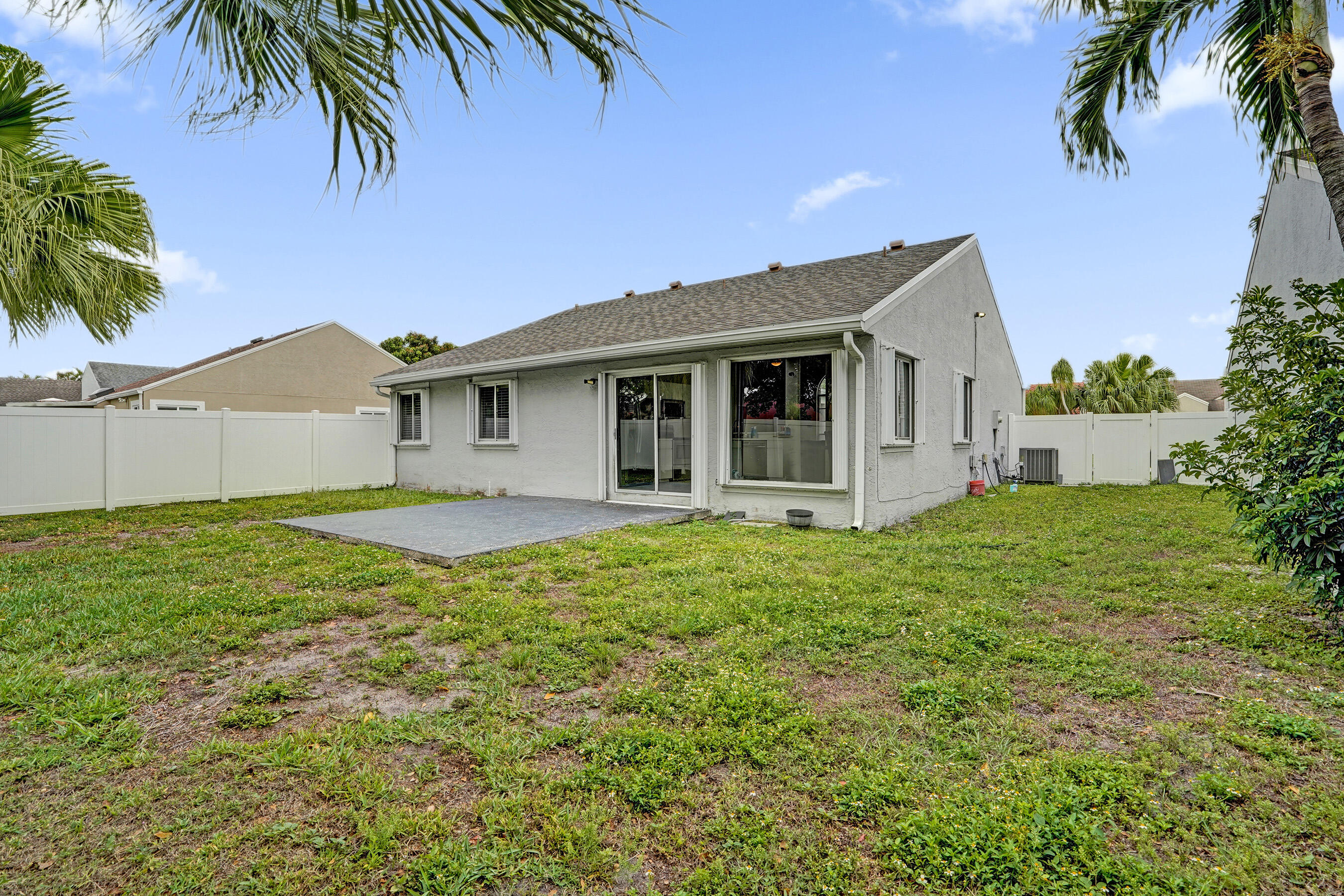 8467 Dynasty Drive