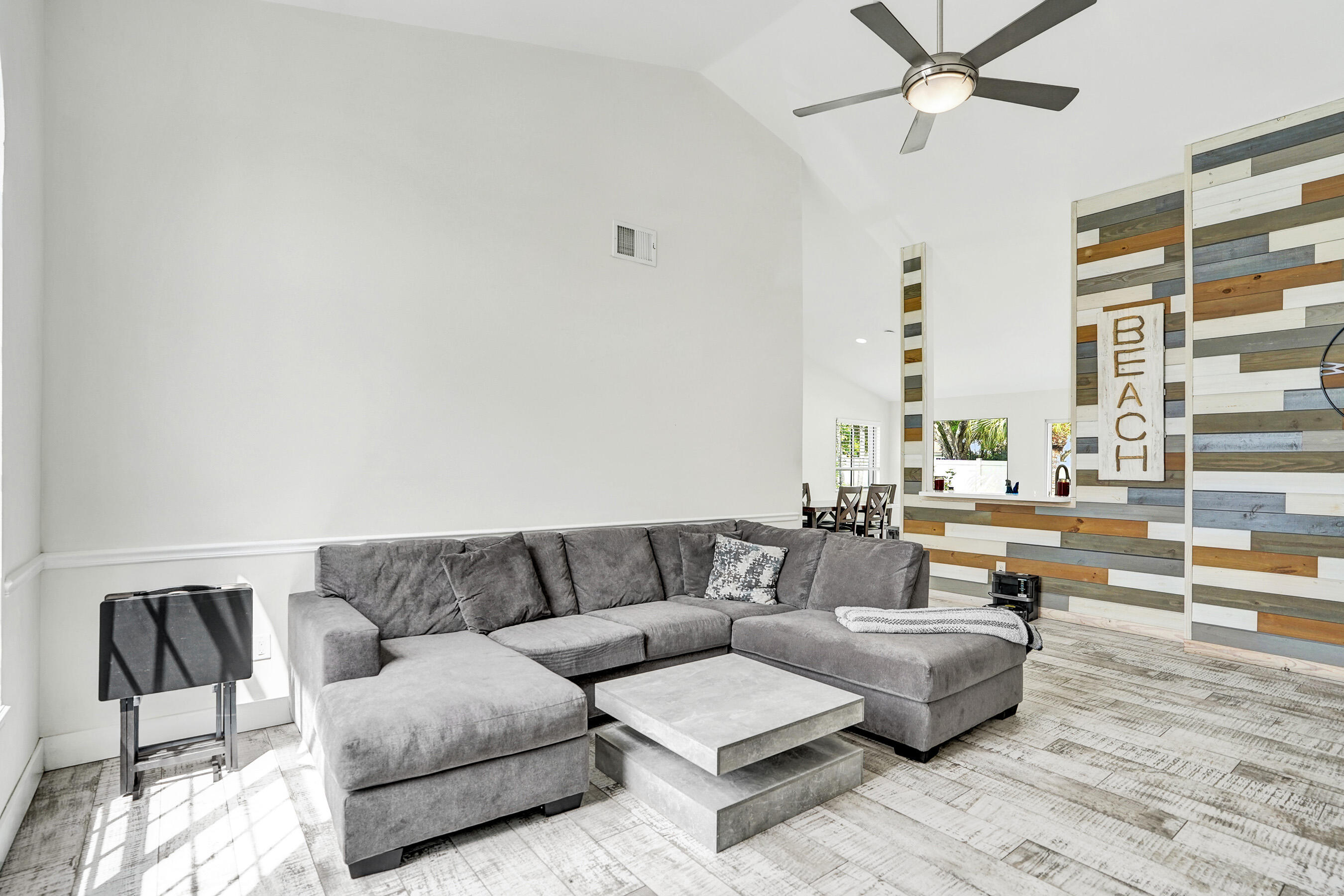 8467 Dynasty Drive