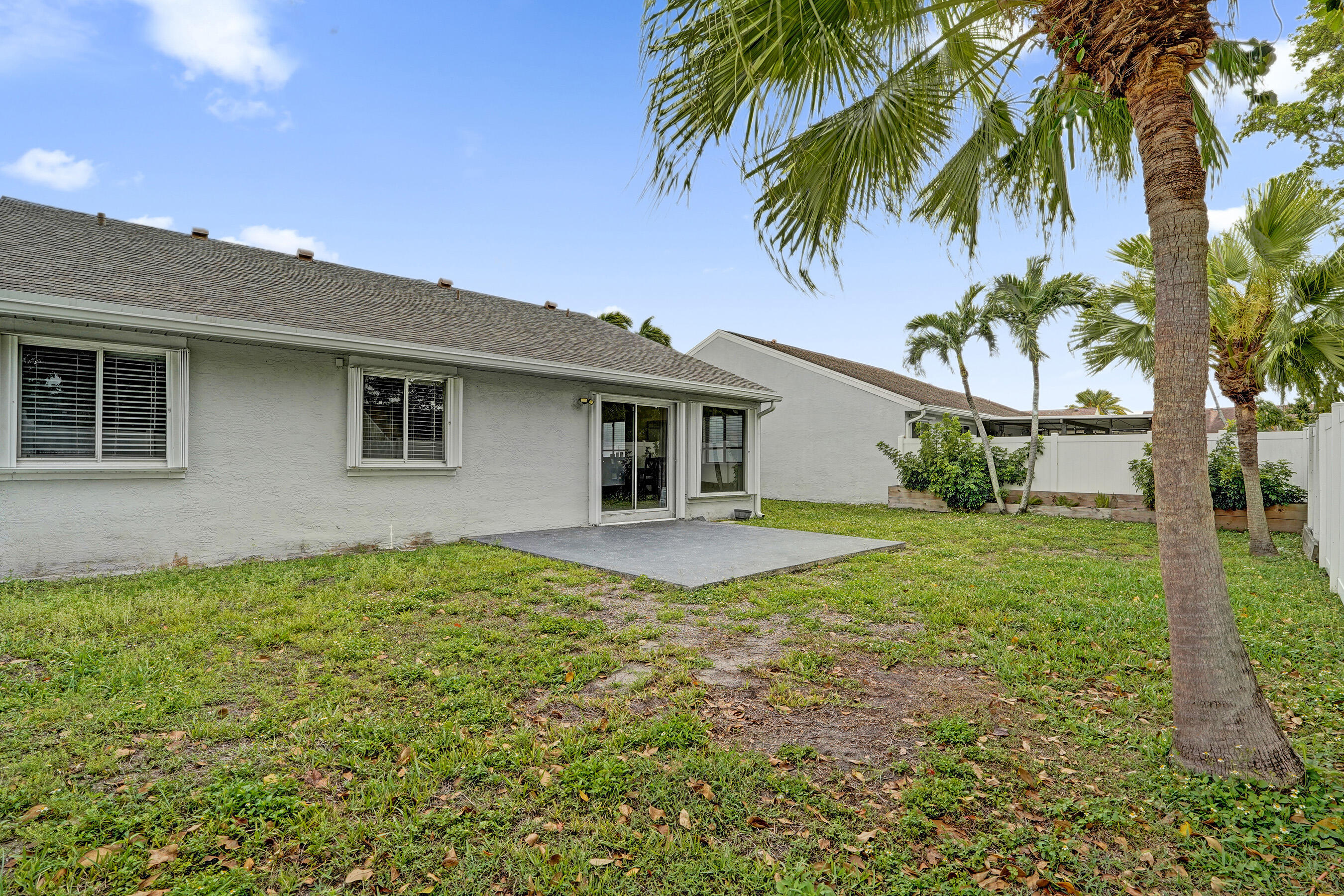 8467 Dynasty Drive