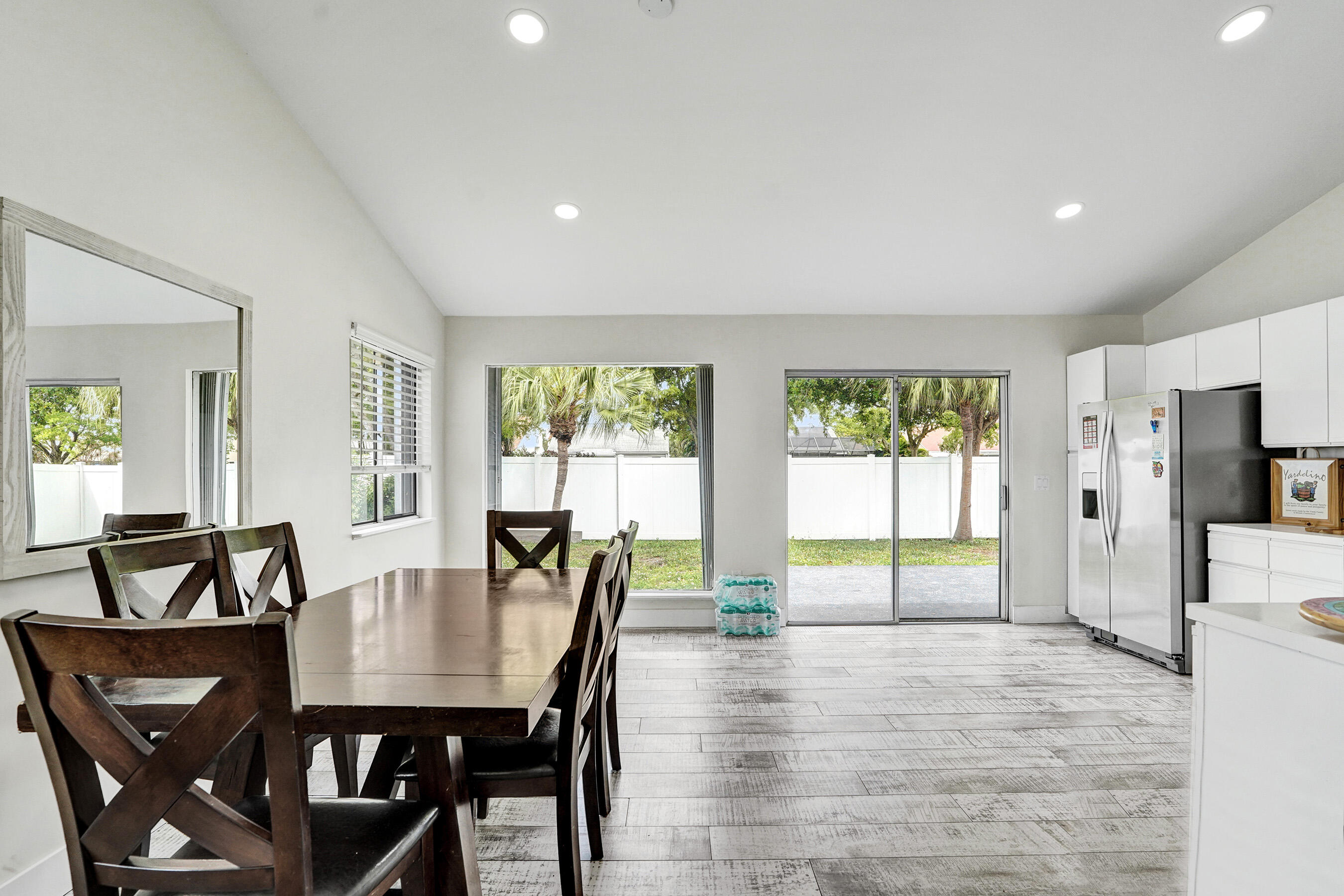 8467 Dynasty Drive