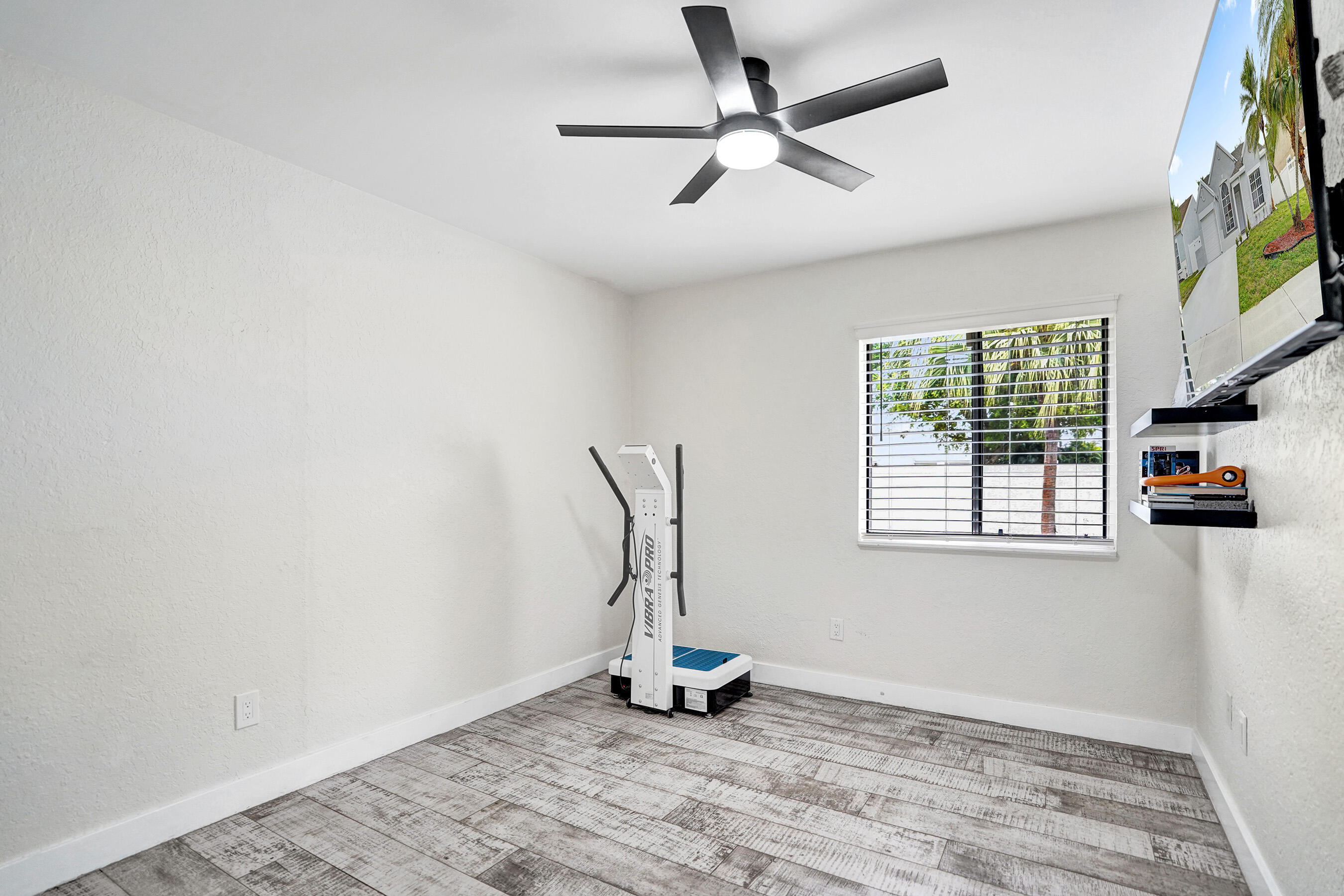 8467 Dynasty Drive