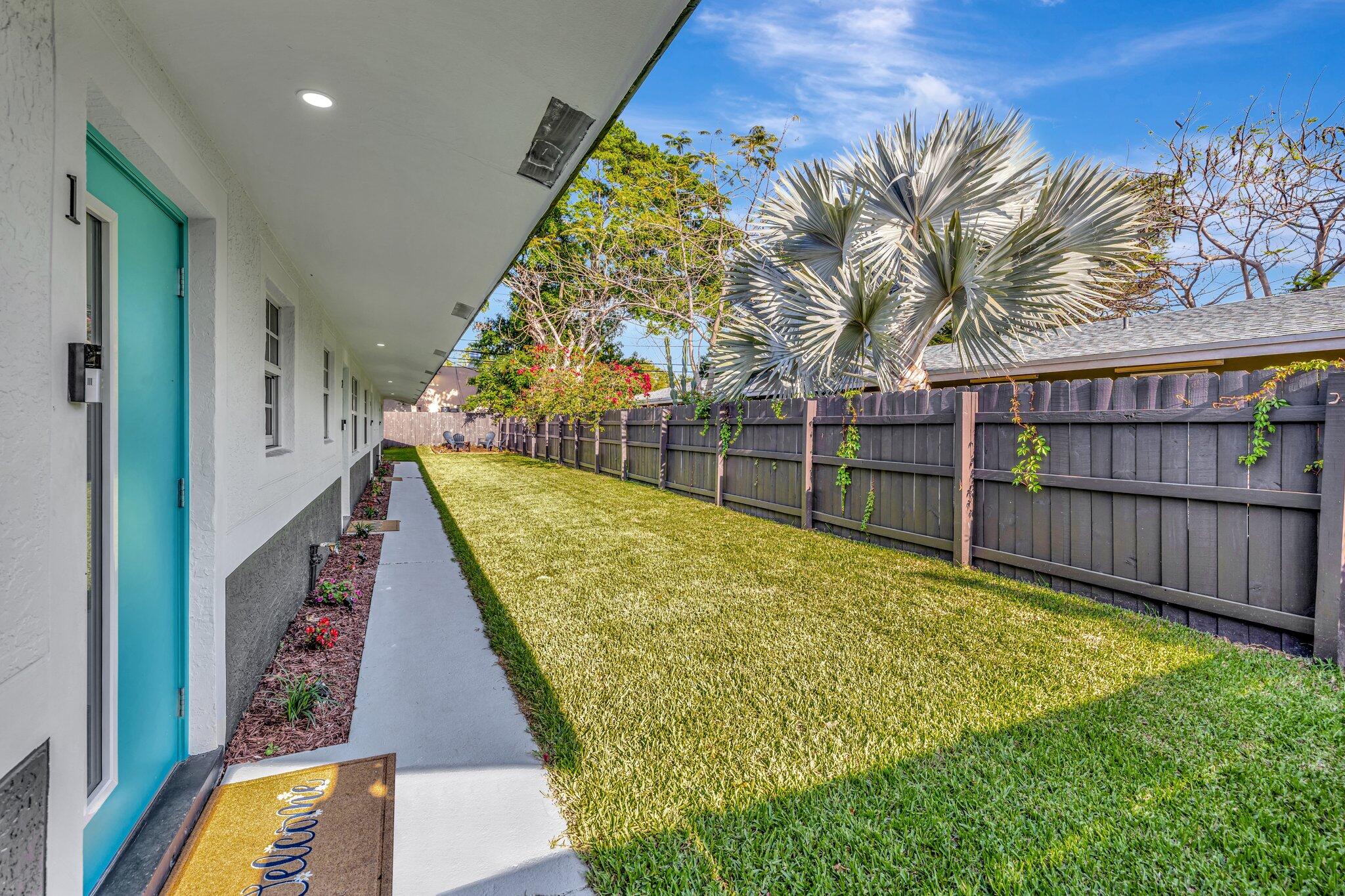 934 NW 4th Avenue 2