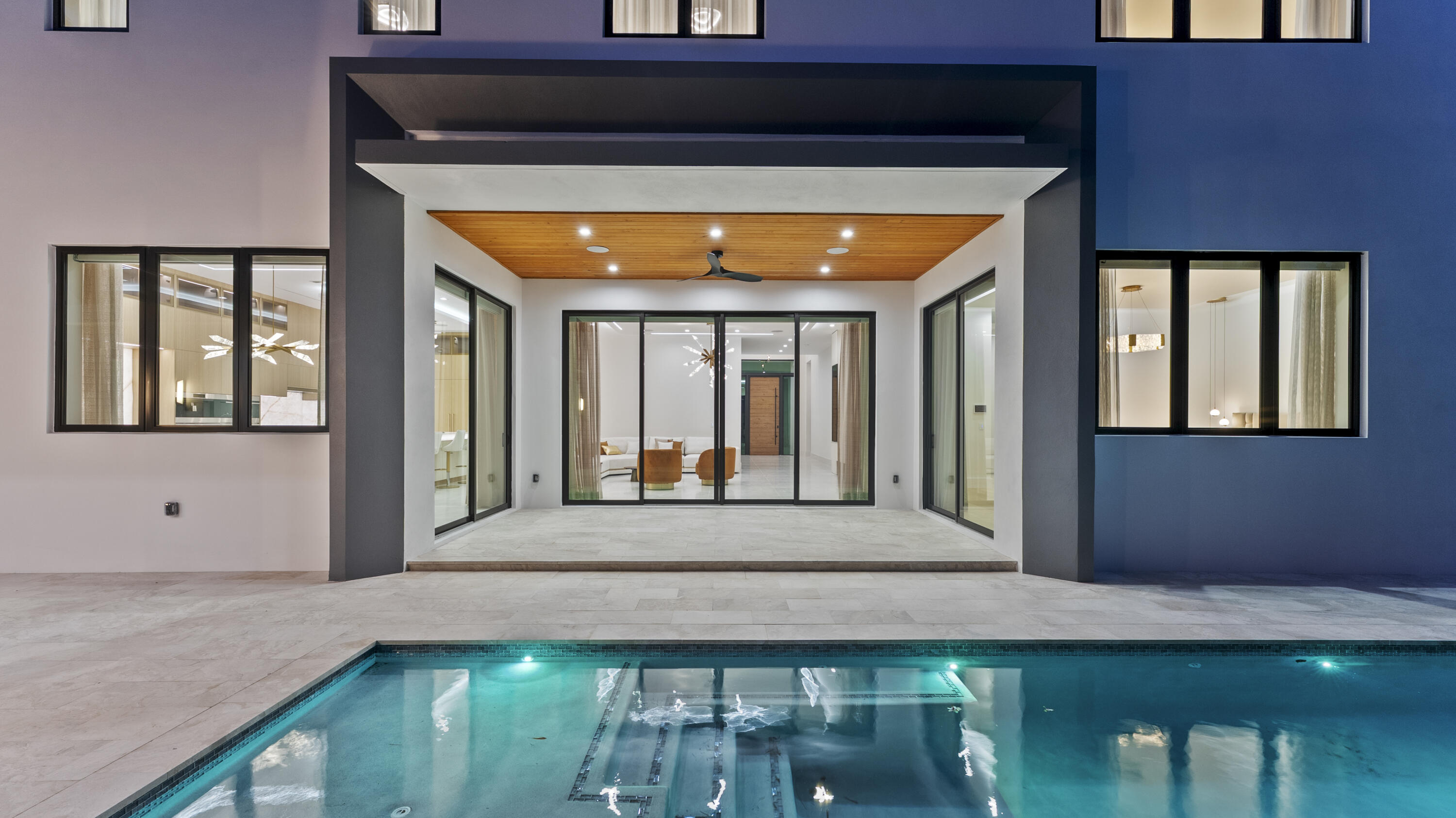 274 NE 3rd Court
