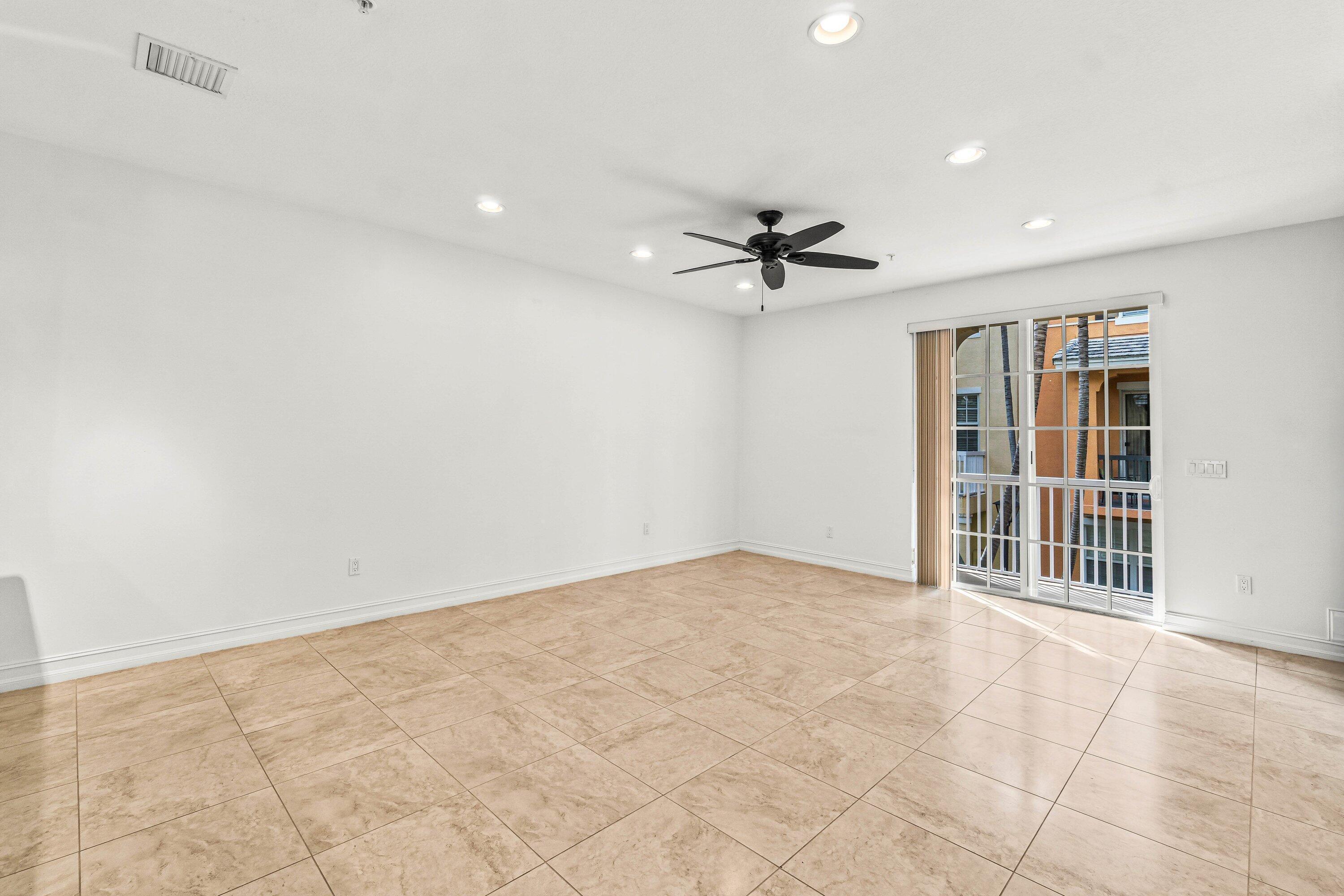 109 E Coda Circle