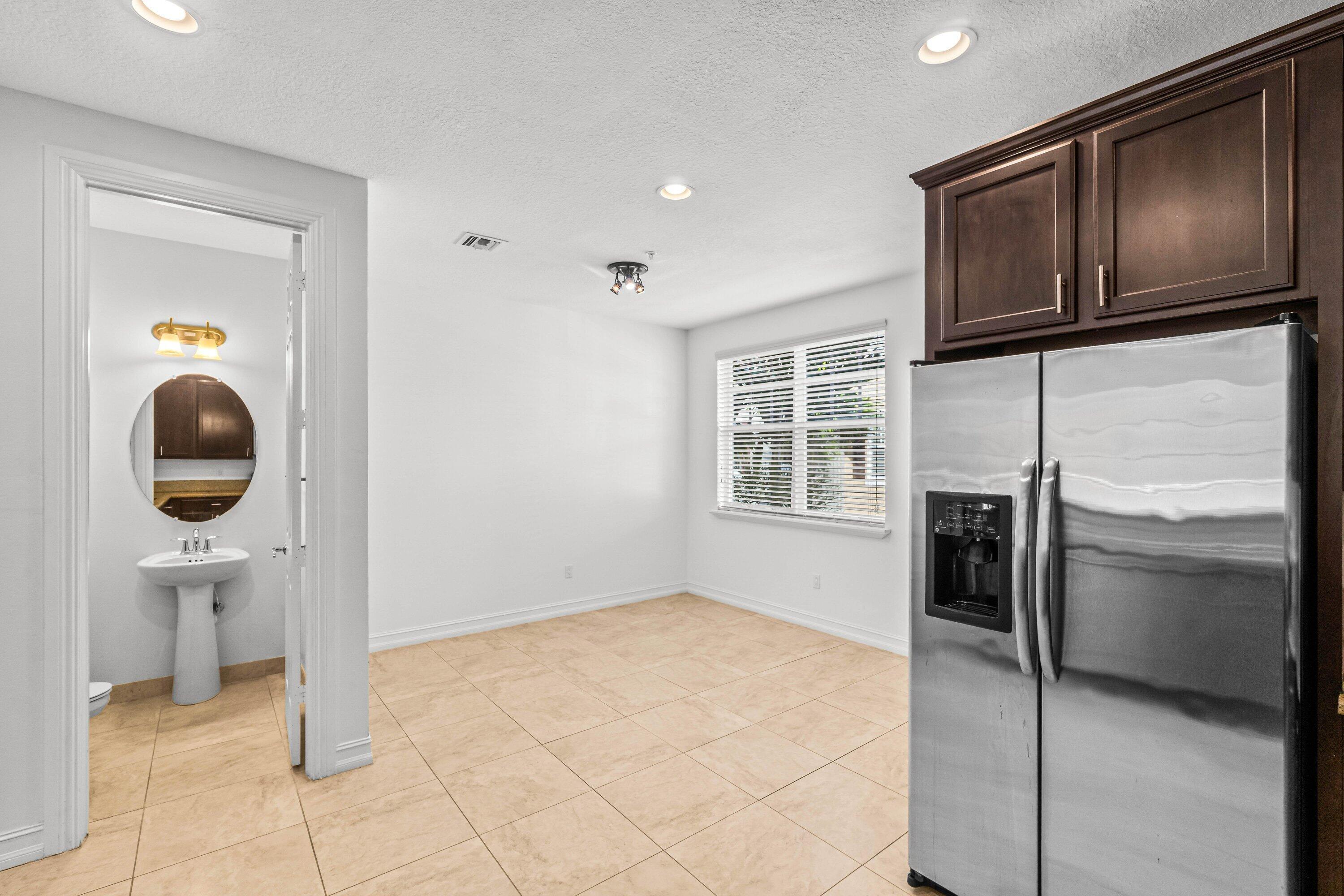 109 E Coda Circle