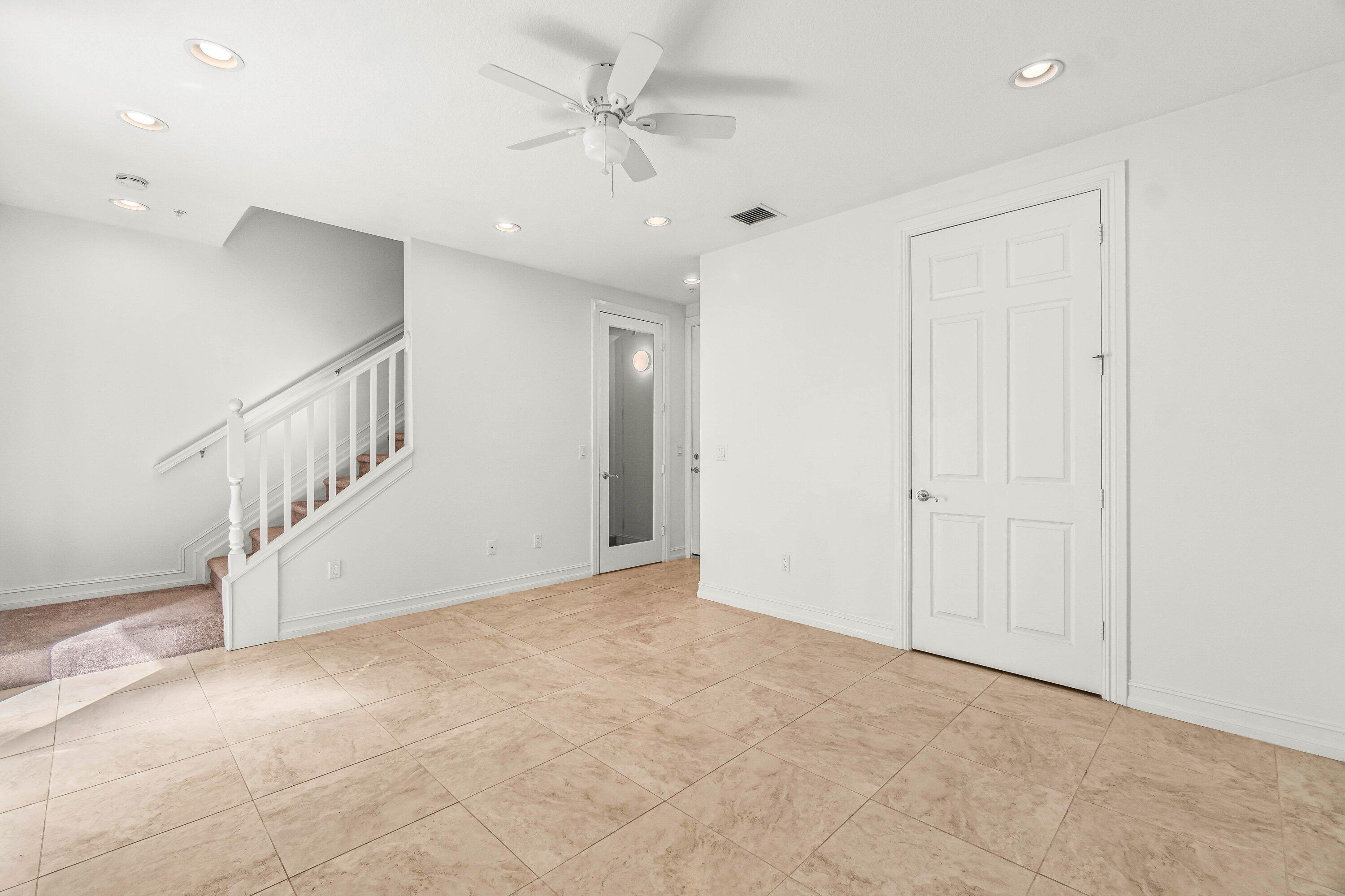109 E Coda Circle