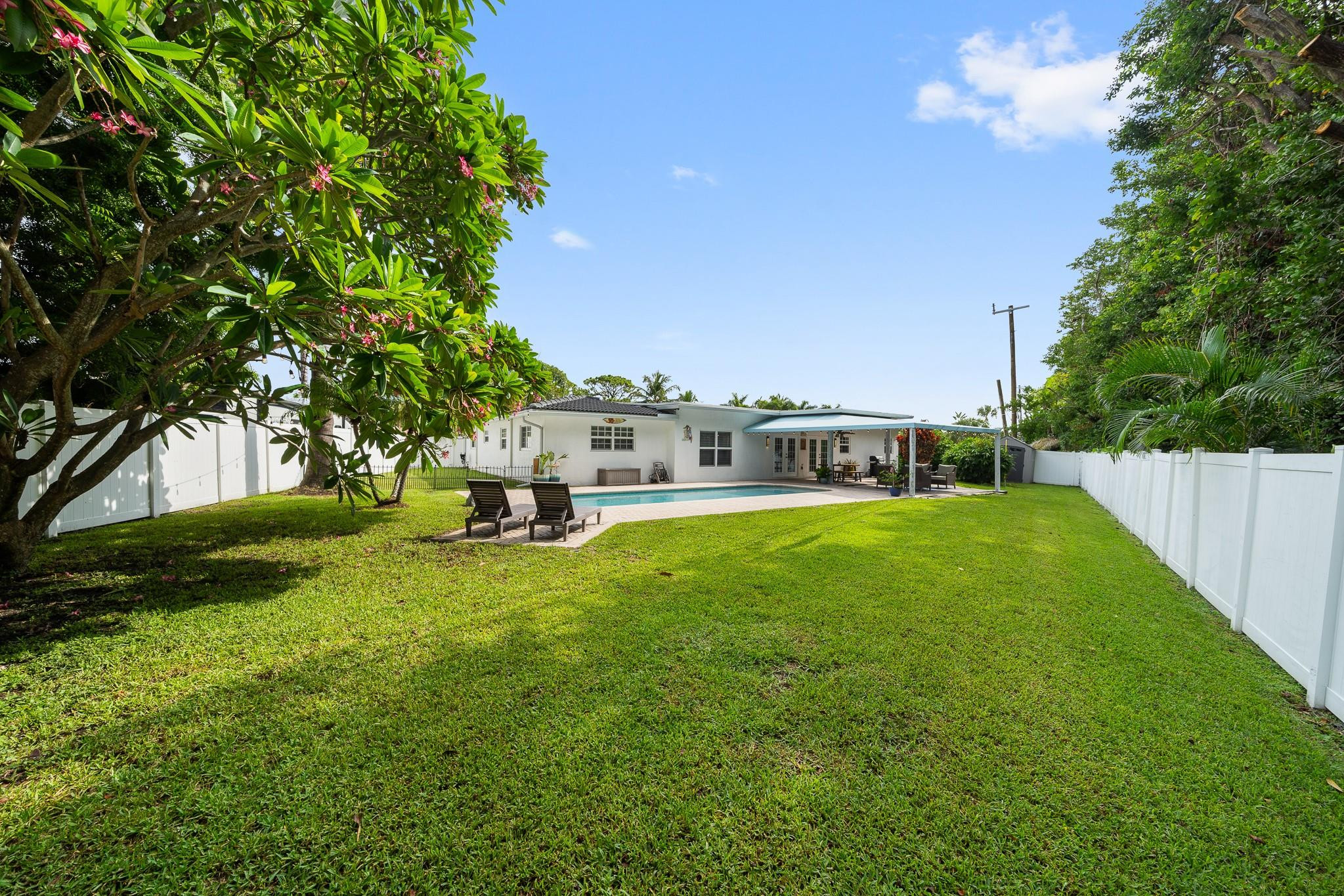 1240 SE 14th Ct